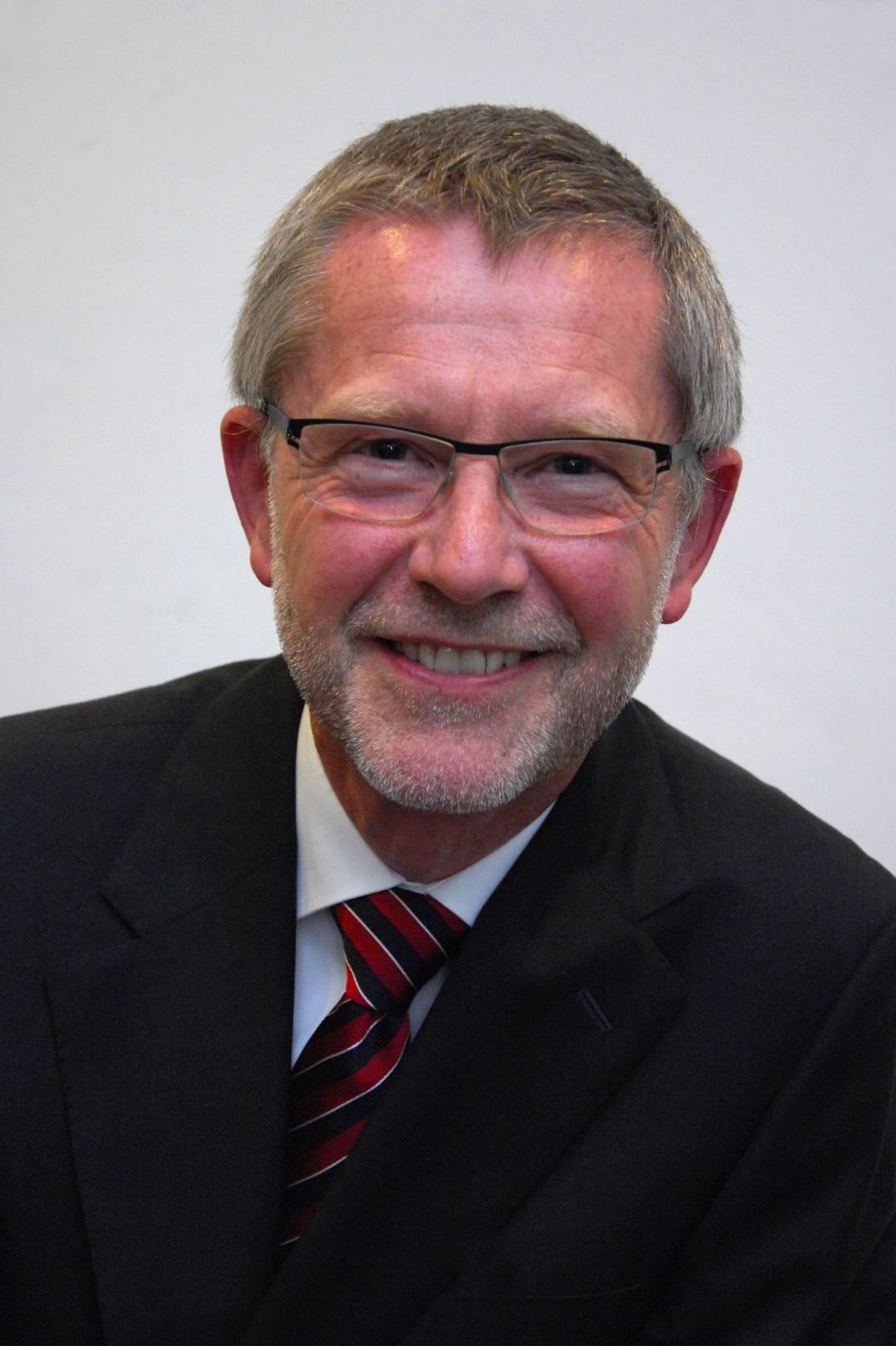 Dr. Alwin M&uuml;ller-Jerina