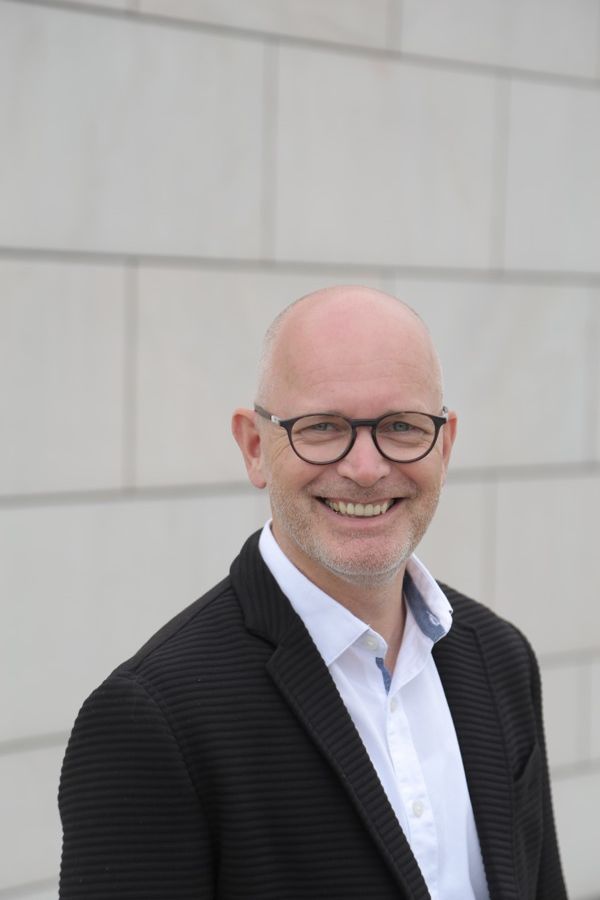 Volker Woschnik<br>
Fachbereichsleiter <br>
Grundbildung und Schulabschlüsse